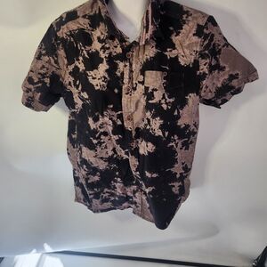 Casual Black and Brown Tie-Dye Short Sleave Men's Shirt Size M.